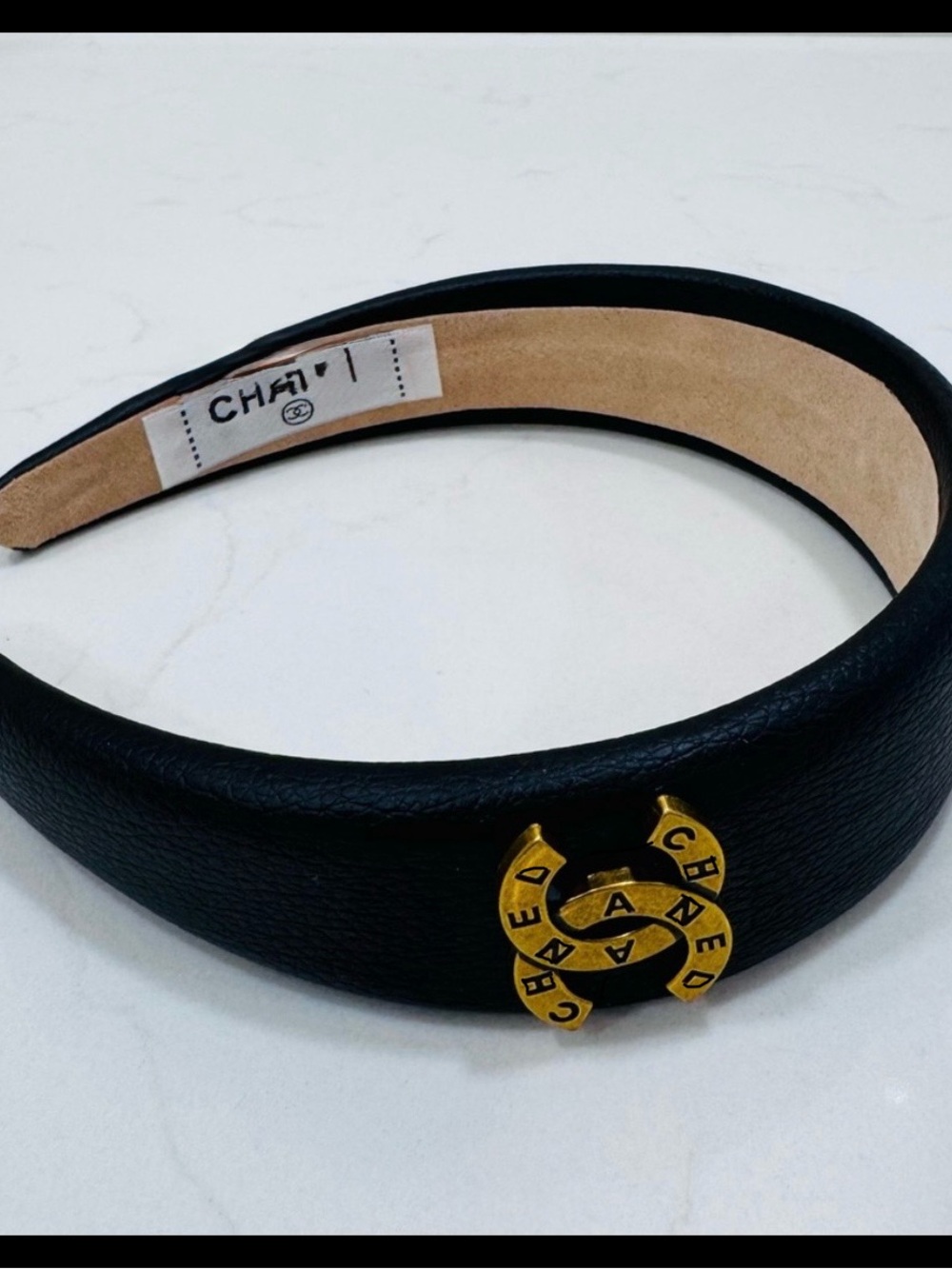Elegant!! Classic Headband!